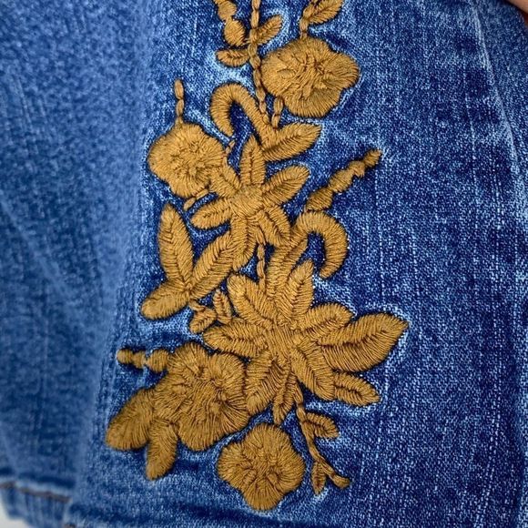 Women’s Essentials Jeans size 22-24W 9935 Bootcut Embroider Elastic Inset Blue - Picture 5 of 8